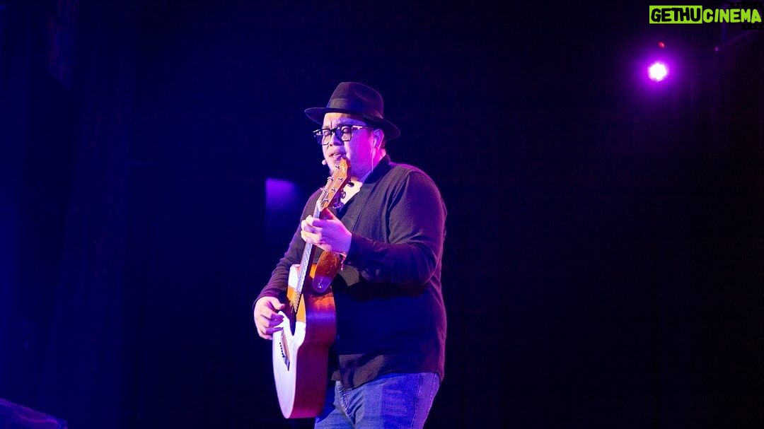 Franco Escamilla Instagram - Gracias Aguascalientes, estas 3 funciones salieron muy bonitas, ya le tocaba a esta linda ciudad que tuviéramos un show sin fallas y hoy por fin se logró. #Gaby Auditorio Victoria