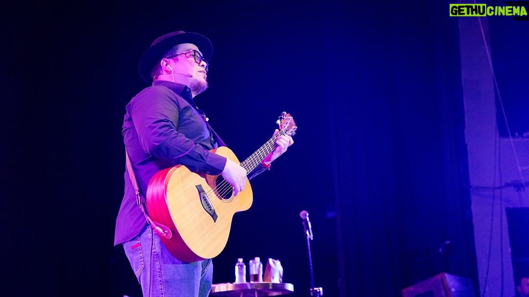 Franco Escamilla Instagram - Anoche en Aguascalientesnnnn disfrutando. Se nos cayó un señor, pero las risas no faltaron #gaby Auditorio Victoria