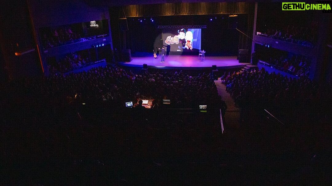 Franco Escamilla Instagram - Anoche en Aguascalientesnnnn disfrutando. Se nos cayó un señor, pero las risas no faltaron #gaby Auditorio Victoria