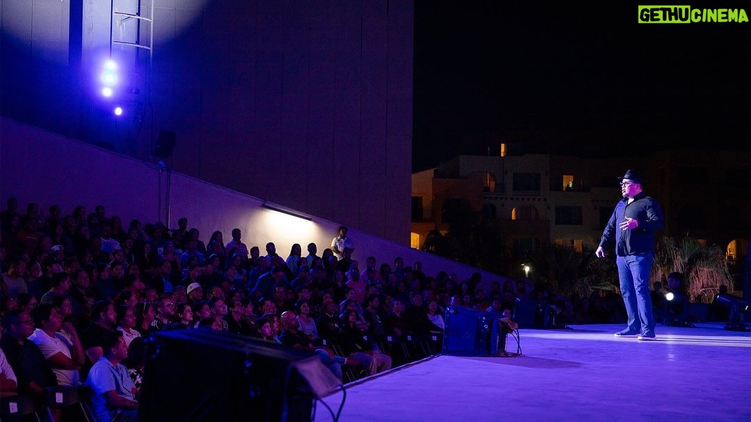 Franco Escamilla Instagram - 3 funciones, 2 noches, 1 payaso agradecido con Los Cabos Gracias por ser parte del sueño #Gaby Pabellón Cultural de la República
