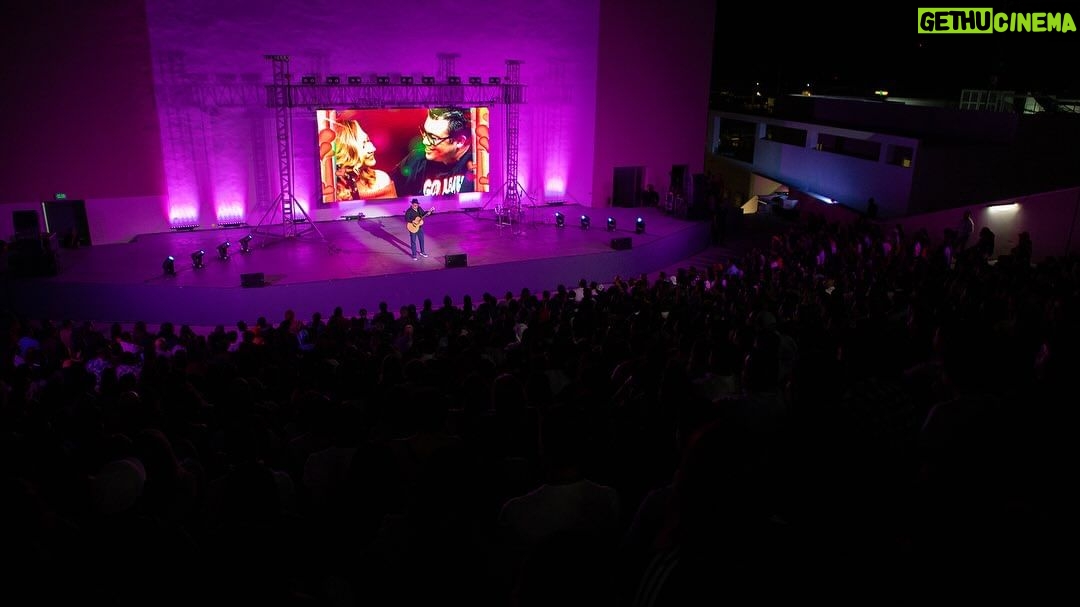 Franco Escamilla Instagram - 3 funciones, 2 noches, 1 payaso agradecido con Los Cabos Gracias por ser parte del sueño #Gaby Pabellón Cultural de la República