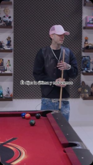 Franco Escamilla Instagram - ¿Ya vieron este tirando bola? #TirandoBola 🎱