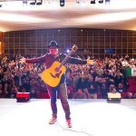 Franco Escamilla Instagram – La primera vez que vine a Berlín me robaron la mochila, con todo el cariño que nos dio la gente hoy en el teatro, les salgo debiendo.
¡Gracias Berlín por este maravilloso cierre de gira!  #Gaby
📸 @saulvazz Urania Berlin