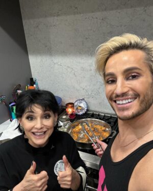 Frankie Grande Instagram - A beautiful ending to a beautiful 2023… see you next year. 😘🎇