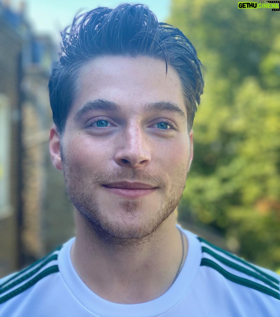Froy Gutierrez - 353.1K Likes - happy camper