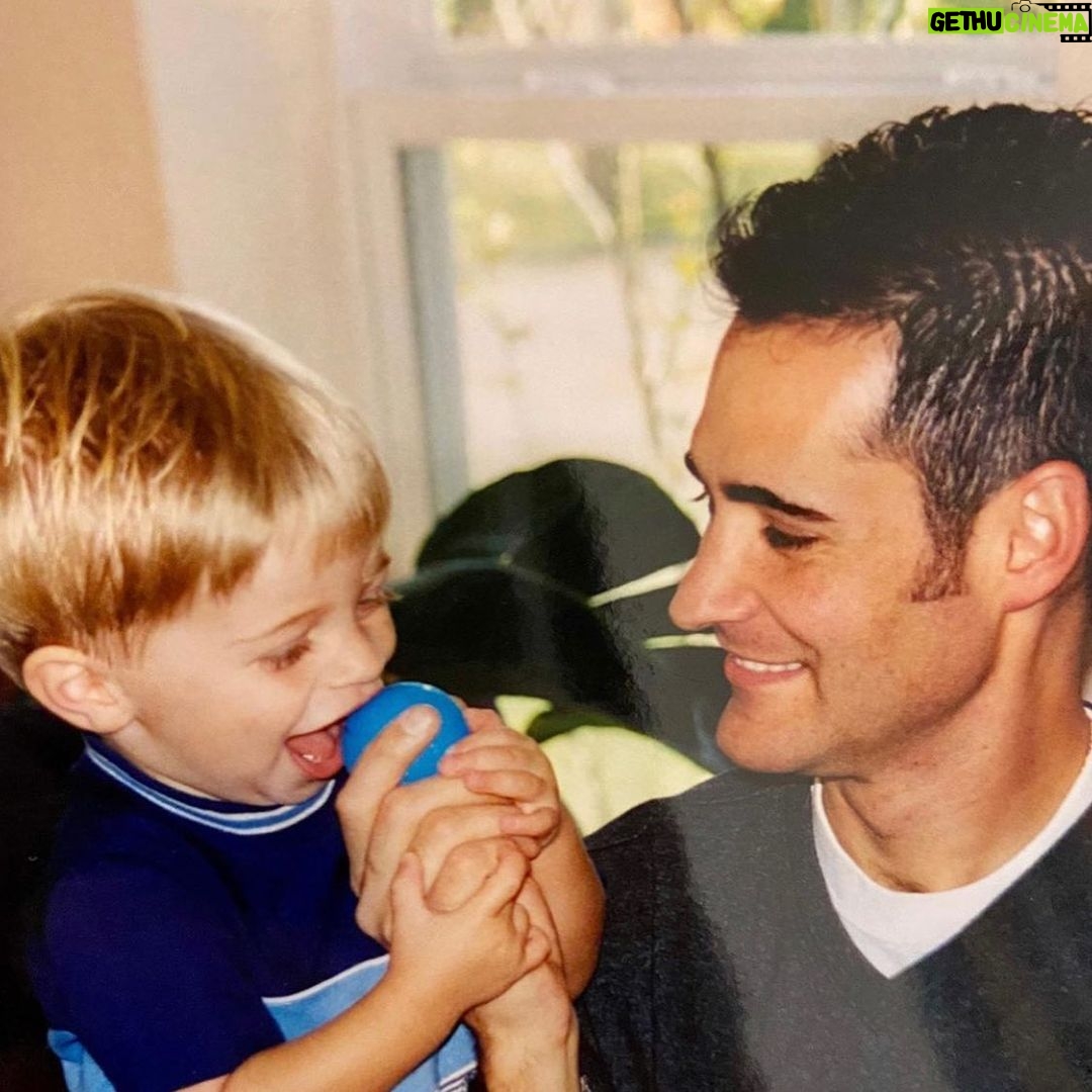 Froy Gutierrez - 267.7K Likes - feliz día del padre & happy Father’s Day to the best dad & step dad I could ask for. thank you for showing me the blueprint. love you