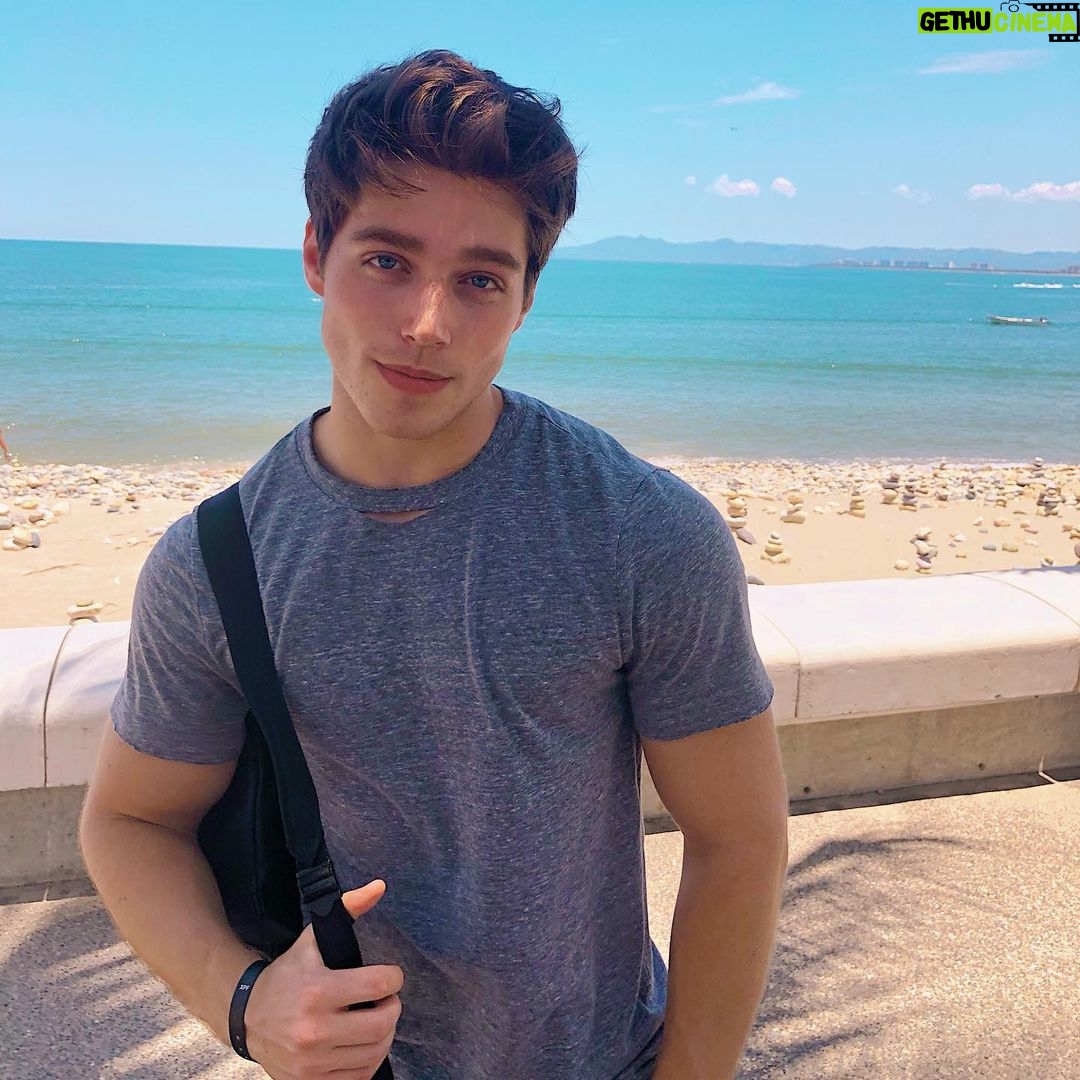Froy Gutierrez - 531.3K Likes - ¡ México ! te quiero tanto, tanto ➖🐟➖
