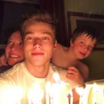 Froy Gutierrez Instagram - 21 years with the angel, 7 years with the munchkin. not enough time with the cake ➖🍵➖