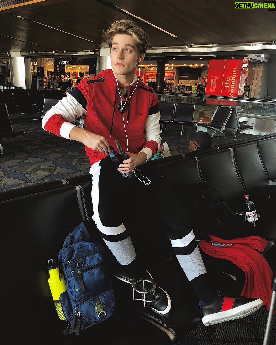 Froy Gutierrez - 294.9K Likes - skipping the red, white and barbecue to be a French froy. peace out, USA! ➖🇺🇸➖