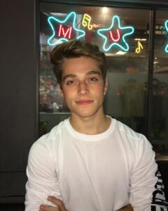 Froy Gutierrez Instagram - this may be the night my dreams might let me know, all the stars are closer ➖💫➖