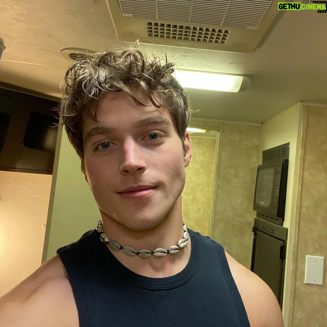Froy Gutierrez - 238.2K Likes - little moments from the end of @cruelsummer . thanks for tuning in folks 📼 finale on tonight (3rd pic is just me being emotional about the wrapping haha)