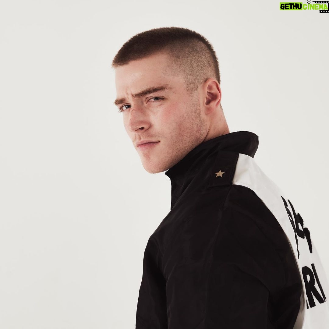 Froy Gutierrez Instagram - buzzcut season 📸 @mekhiturner