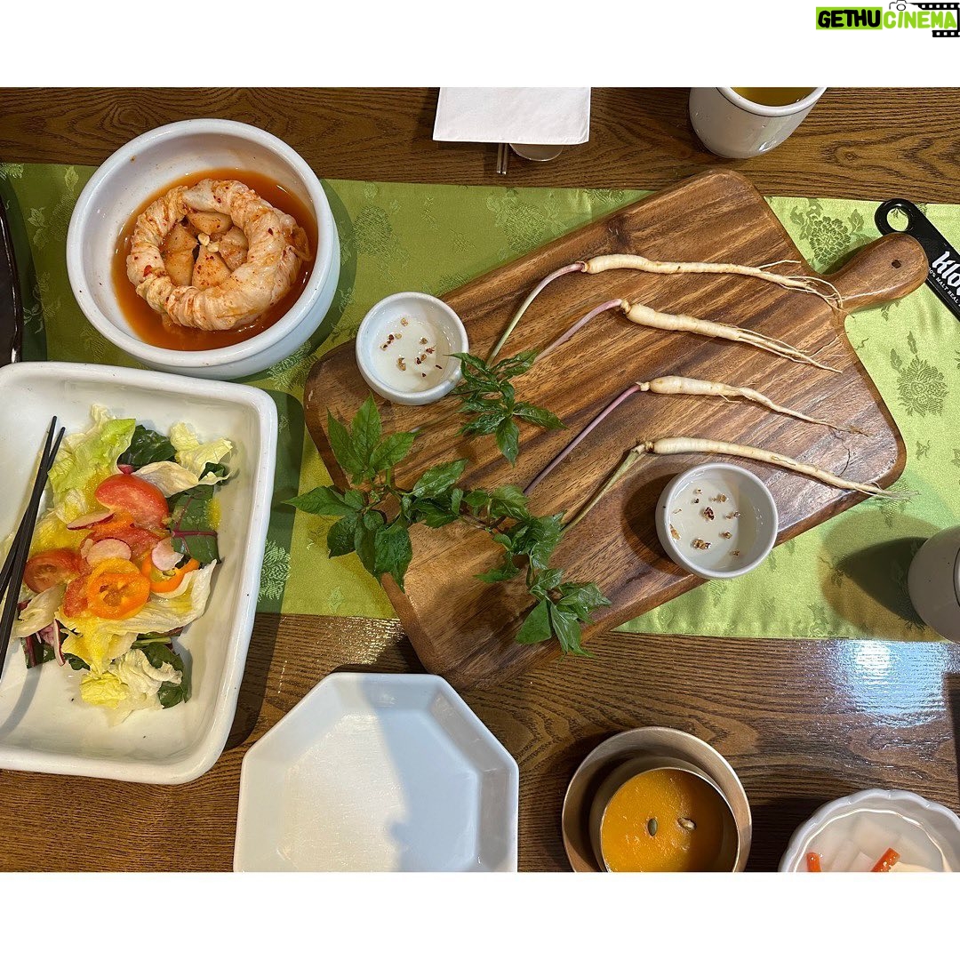 Fujii Kaze Instagram - Asia Tour in Seoul.ð°ð· ę°ėŽíĐëëĪ. ėŽëíĐëëĪ. ð íęĩėė ėī íŽėīëĨž ėėí ė ėėīė íëģĩíėĩëëĪð I was happy to start this tour in Korea ð°ð·