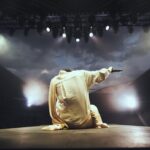 Fujii Kaze Instagram – LOVE ALL SERVE ALL Stadium Live. 🤍 thank you for all. you all are amazing. 🤍
.
✏️: @dutch_tokyo 
🥻: @remitakenouchi 
💆🏻‍♂️: @rr_takai_ 
📸: @tomoyuki_kawakami