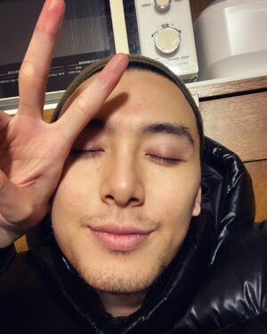 Fujii Kaze Instagram - I’m so blessed to be able to announce that I’ll be on “NHK紅白歌合戦” (one of the biggest tv shows in Japan on New Year’s Eve) again this year.. tons of love and gratitude to you all💐