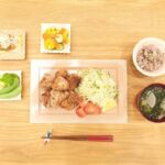 Fumino Kimura Instagram - *** 今日のごはんでした。 から揚げ キャベ千、トマト ブロッコリーと スナップえんどうの温野菜 搾菜冷や奴 パプリカときゅうりのナムル わかめと大根のおみそ汁 雑穀米 どうしても食べたくて…💛 明日はグッと気温下がるみたい。 体調に気をつけてね！ また明日🍀