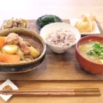 Fumino Kimura Instagram - *** おはようございます☀️ 昨日のごはんでした。 鶏じゃが 五目ひじき風 ほうれん草のおひたし キムチ納豆巾着 キャベツと玉ねぎのおみそ汁 雑穀米 最近寝落ちがひどいです🙏