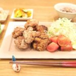 Fumino Kimura Instagram - *** 今日のごはんでした。 から揚げ キャベ千、トマト ブロッコリーと スナップえんどうの温野菜 搾菜冷や奴 パプリカときゅうりのナムル わかめと大根のおみそ汁 雑穀米 どうしても食べたくて…💛 明日はグッと気温下がるみたい。 体調に気をつけてね！ また明日🍀