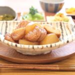 Fumino Kimura Instagram - *** 今日の朝ごはんでした。 大根とさつま揚げの煮物 青梗菜のサッパリ和え そら豆と卵のクリーミーサラダ めかぶ納豆 しめじと白菜お豆腐のお味噌汁 雑穀米 紅プリンセス🍊 昨日の夜は久々に ラーメン食べちゃったから 今日はヘルシーに。 やっぱり好きだよラーメン🍜