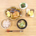 Fumino Kimura Instagram - *** 今日の夜ごはんでした。 ブリ、季節ですねぇ。 明日味が馴染んだのも楽しみだけど 明日は明日で また違うごはん作りたくなるんだろうなぁ。 ぶり大根 ほうれん草のおひたし 今日はおかず系の卵焼き キャベツとおナスのおみそ汁 お豆の入っていない雑穀米 また明日🤚🏻 あ、今日YouTube新作アップしました！ プロフィールから是非どうぞ。