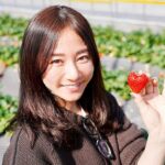 Fumino Kimura Instagram - *** 今日のごはん。 ユッケジャンスープ じゃがチーズチヂミ カラフル野菜ナムル 毎年この時に使うお箸置き。 結局お菓子作るまでの余裕は無く せめての気分だけでも、、🫣💝 オマケの写真はいちご狩りの時の。 そのために栃木に食べに行く程 とちあいかと言う🍓が好きなのですが 実が❤️の型で可愛いので こちらも雰囲気だけでもそれっぽく。 Happy Valentine💌