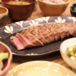Fumino Kimura Instagram – ***
月に数回ある『お肉！』の日。

ステーキ
ブロッコリーとかぶの温サラダ肉そぼろがけ
えび生春巻き(ラップしか写ってない)
もずく酢
甘とうのじゃこ炒め(ほぼボケてる)
おみそ汁(具、何だったかなぁ)
雑穀米ごはん

最近夜は寝落ちしてしまうので朝更新にシフト🍜