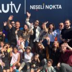 Furkan Andıç Instagram – Çocuklarla keyifle oynadığımız ve öğrendiğimiz bu güzel güne vesile olan Blutv ekibine ve yanımızda olan tüm gazeteci arkadaşlarımıza çok teşekkür ederim. Tekrar görüşmek üzere…🍀🫶🏼👋🏻🧡 Arsuz, İskenderun