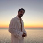 Furkan Andıç Instagram – İlikleyene kadar güneş battı tabi.. 🌹😕🌞