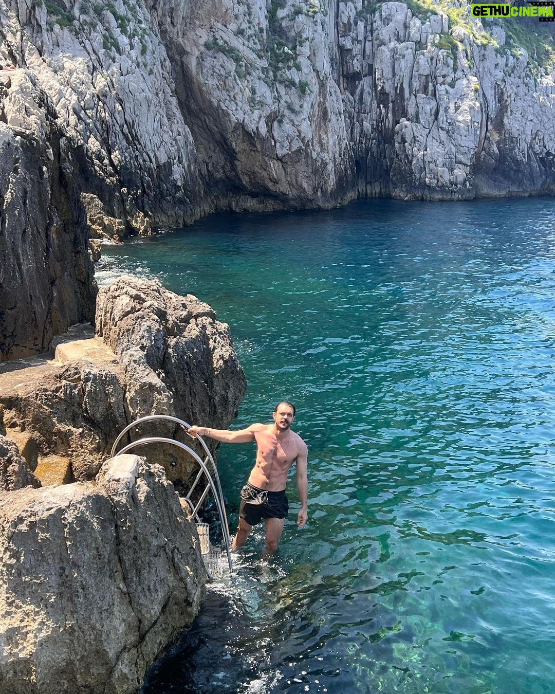 Furkan Andıç Instagram - Capri 23’🌞 #tb Capri, Italy