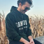Furkan Andıç Instagram – Green and 🍊

@gant
