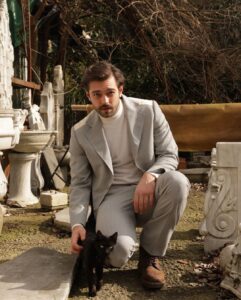 Furkan Andıç Instagram - Boz 🌫