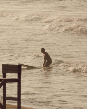 Furkan Andıç Instagram - Sezonu açtık... 🏄🏻‍♂️