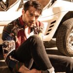 Furkan Andıç Instagram - Gelin bi çayımızı için... 😏 🛠 📸: @ermanistahli / @bemanmagazine Maslak Atatürk Oto Sanayi