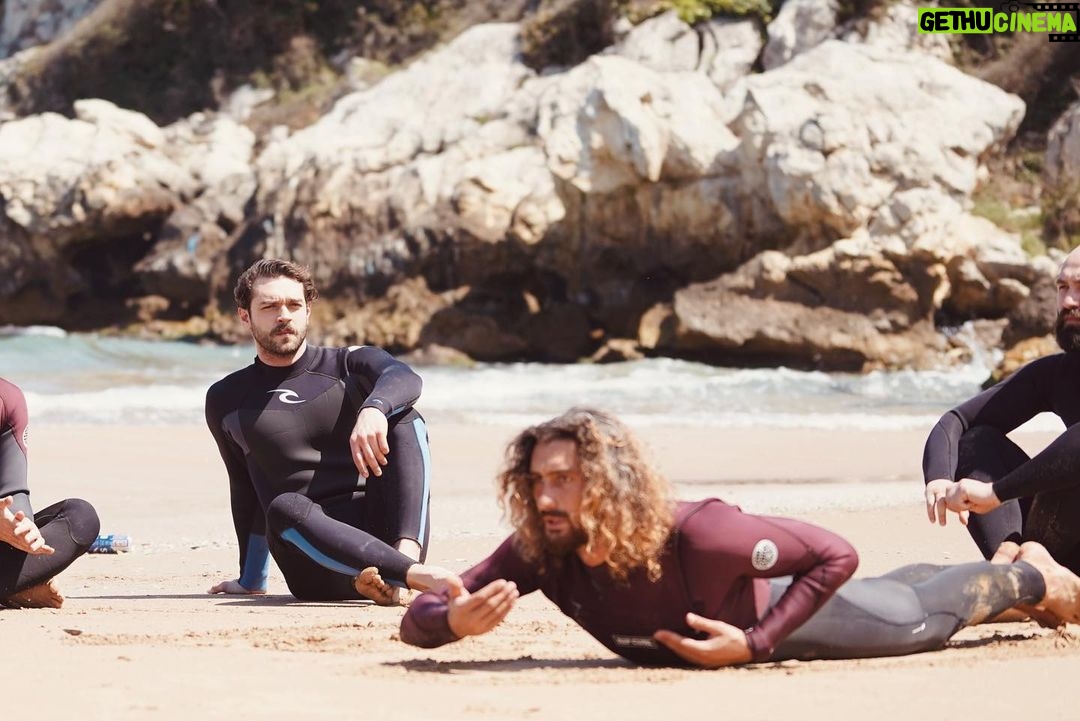 Furkan Andıç Instagram - “Rastgele” dedik.! 🤙🏼🌊🏄🏻🌞 Istanbul Şile