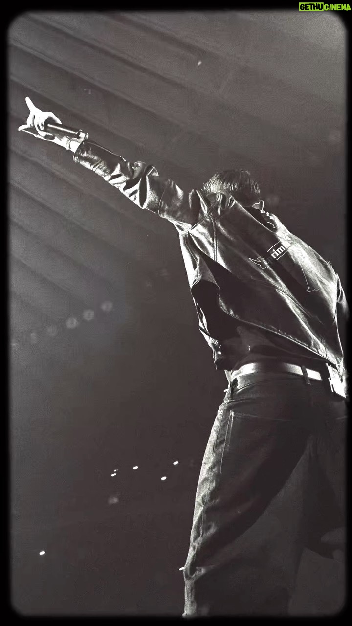 G-Eazy Instagram - Shoutout my brother @future for bringing me out in The Bay. That was a movie!