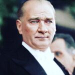 Gökçe Bahadır Instagram - 29 Ekim Cumhuriyet Bayramımız Kutlu Olsun!🙏