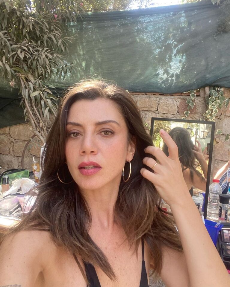 Gökçe Bahadır Instagram - @mesutoner1 ☘️