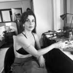 Gökçe Bahadır Instagram - #backstage 🩶