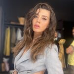Gökçe Bahadır Instagram - Poz verenler?