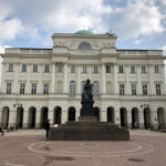 Gökhan Alkan Instagram - 🇵🇱 Tarihi boyunca Avrupa coğrafyasından dört kez silinip, küllerinden doğan azimli şehir. I - Plac Zamkowy II - Stare Miasto ve Şehrin koruyucusu Syrena III - Nicolaus Copernicus IV - Pałace Prezydencki V - Muzeum Fryderyka Chopina VI - Barbakan Warszawski VII - Filharmonia Narodowa VIII - Saxon Garden IX - Varşova ayaklanması anıtı X - Kraliyet Sarayı Warsaw, Poland