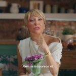 Gülse Birsel Instagram - Gülse’ler çoğalıyor mu size mi öyle geliyor? 🎥 @tolgakaracelik 💄 @ulkermutlucan 💇‍♀️ @gurhankalay