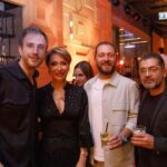 Gülse Birsel Instagram - Herkes yeni projesine yürümeye devam edecekken, araya neşeli bir virgül atma gecesi. Arkadaşlar iyidir. @aciktan @sebnembozoklu @kanat_atkaya @busrapekin @aytasozeri @sarpapak @alinaboz @alicanyucesoy @fatihartman @deryakaradas1 @kubilayqbtuncer @hakibicici @enginozturk @perraa @nazmisinan @kilimanjaroist (Daha çok foto var, çuval çuval atacağım buralara.)