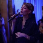 Gülse Birsel Instagram - Herkes yeni projesine yürümeye devam edecekken, araya neşeli bir virgül atma gecesi. Arkadaşlar iyidir. @aciktan @sebnembozoklu @kanat_atkaya @busrapekin @aytasozeri @sarpapak @alinaboz @alicanyucesoy @fatihartman @deryakaradas1 @kubilayqbtuncer @hakibicici @enginozturk @perraa @nazmisinan @kilimanjaroist (Daha çok foto var, çuval çuval atacağım buralara.)