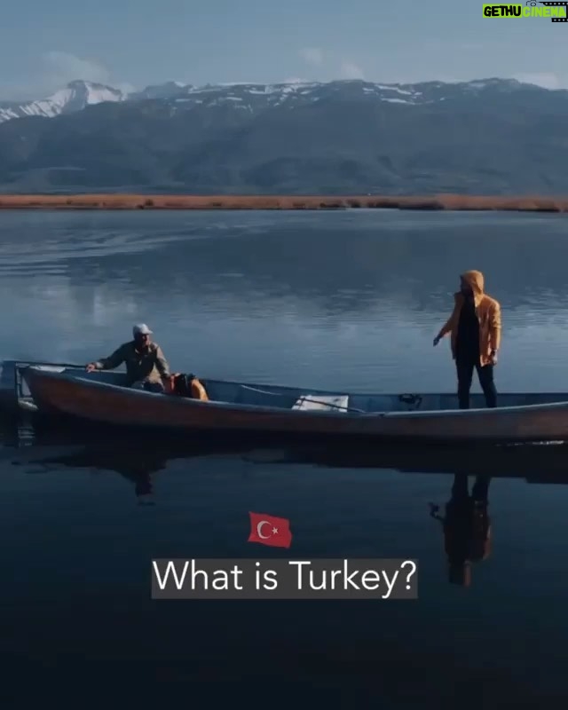 Gülse Birsel Instagram - Come to Turkey! #Repost @bekartravels ・・・ Böyle bir akım varmış ben de kendi çektiklerimle Türkiye versiyonunu yapayım dedim. 💫 Taşına toprağına kurban❤🇹🇷 Videoyu paylaşarak dünyaya göstermeme yardımcı olabilirsiniz❤I heard about this trend and decided to do a Turkish version. Here is the diversity of Turkey in a nutshell. Share it with the world 😊🙏🏻 #whatisturkey #showmeturkey #travel
