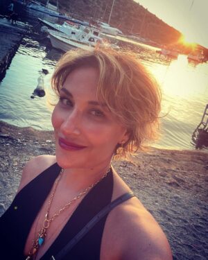 Gülse Birsel Instagram - “Canım Ege’me saygımla geldim”. Ve gerçekten kendime geldim.