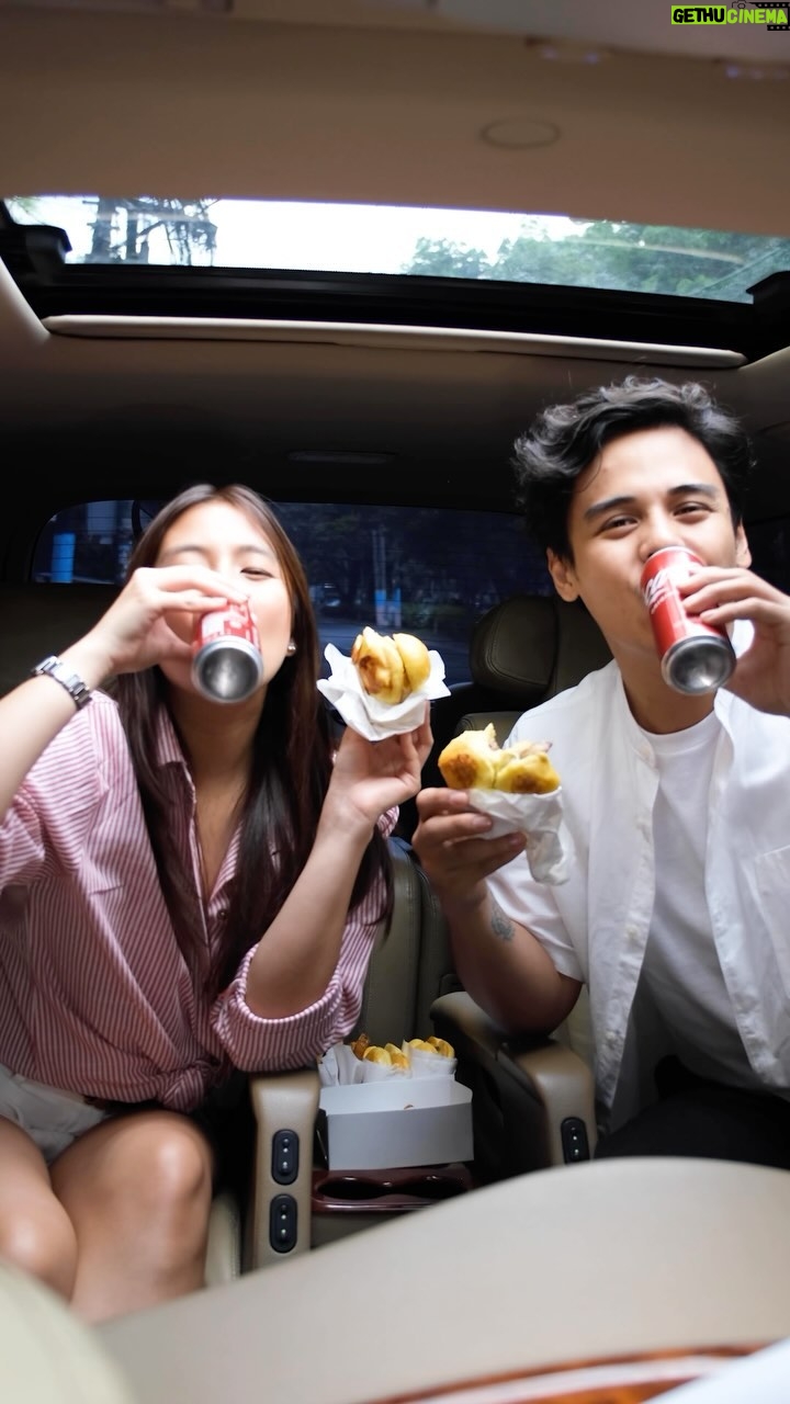 Gabbi Garcia Instagram - Spent an awesome day exploring the city’s food scene with Khalil! Discovered new spots, savored great flavors, and sipped on Coke – the perfect ingredients for a magical food trip! 🍴✨ #RecipeForMagic @cocacolaph You can order these dishes and Coke combos at this link: https://bit.ly/CokeFPOrtigas