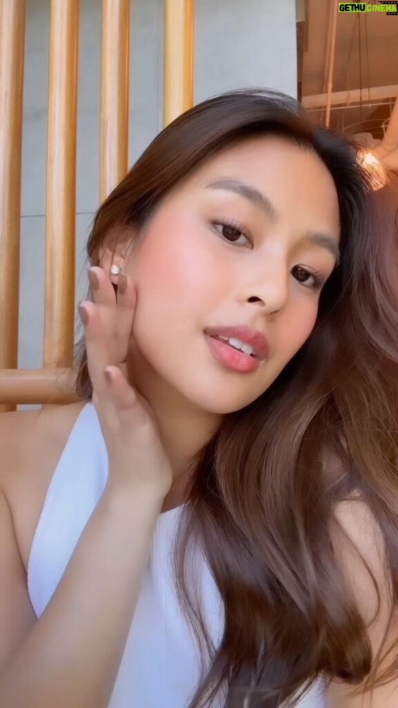 Gabbi Garcia Instagram - GRWM with @fivebeauty.co! No more single-use products or seven-step routines, just easy to use, beauty essentials that work double time for me. ✨ just twist, swipe, and go! 😉 used the shades “Iconic” & “Sunkissed” Get #ReadyInFive and enjoy our exclusive Payday deals until March 3! PHP399 on all Hybrid Colour Sticks - shop now on fivebeauty.co and Lazada!