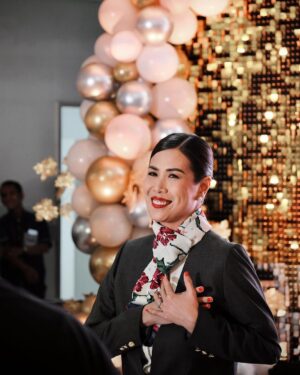 Gabbi Garcia Instagram - My Mom @lopeztes graduated as a Flight Purser today with @flypal ✈️ I’m extremely proud of you mom!! 30+ years in service, definitely a career milestone!! My forever role model 🤍 Congratulations!! We love you! ✨ Mabuhay!!

ty to the ever supportive tita @pinkyfernandoramos for the cakes 🥰 

📸 @shotbykhalilr tysm 🥹