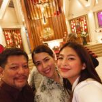 Gabbi Garcia Instagram - Merry Christmas ❤️ love and light this holiday season!!! Happy Birthday to the Big Man up there! 🥹🙏🏼🎄