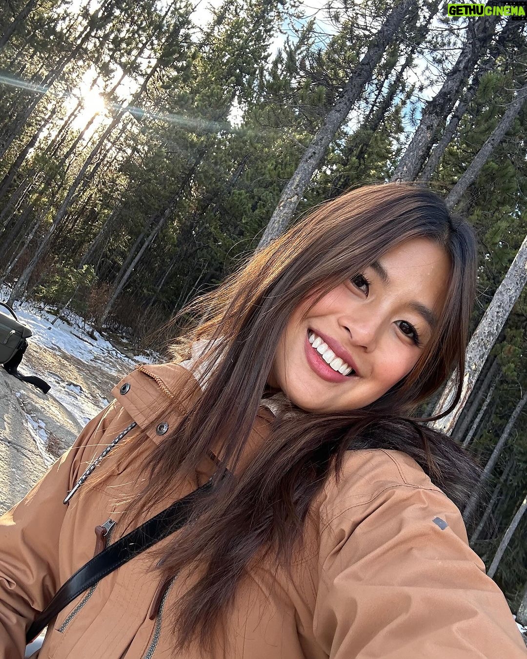 Gabbi Garcia Instagram - mentally i’m here 🙇🏽♀️ 📍Edge of the World, Jasper Alberta CA